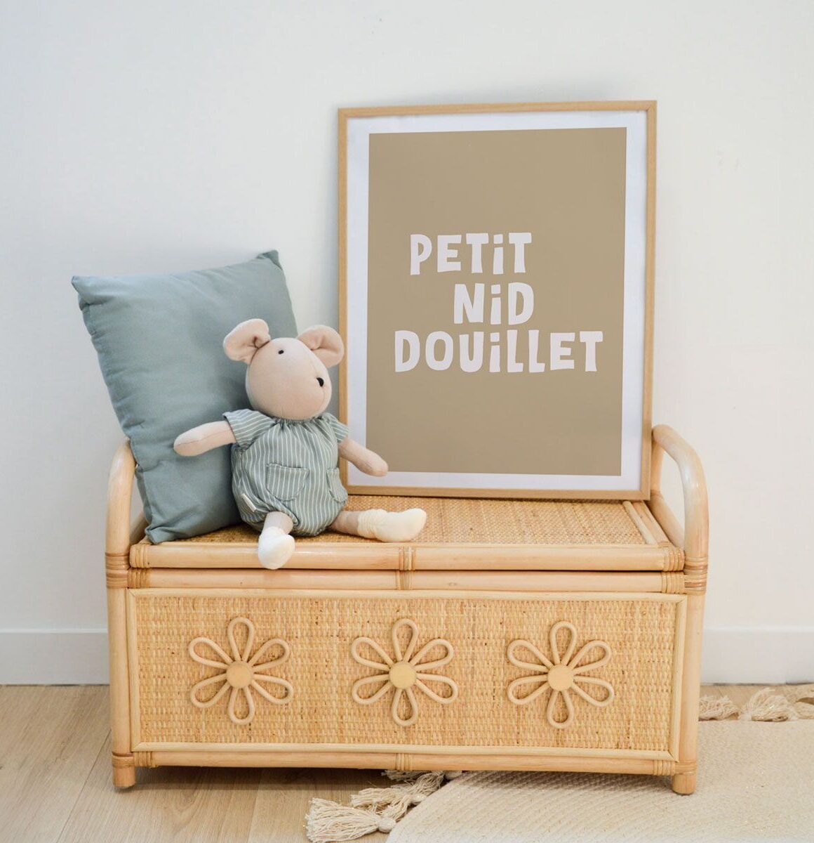 Affiche-Petit-Nid-Douillet