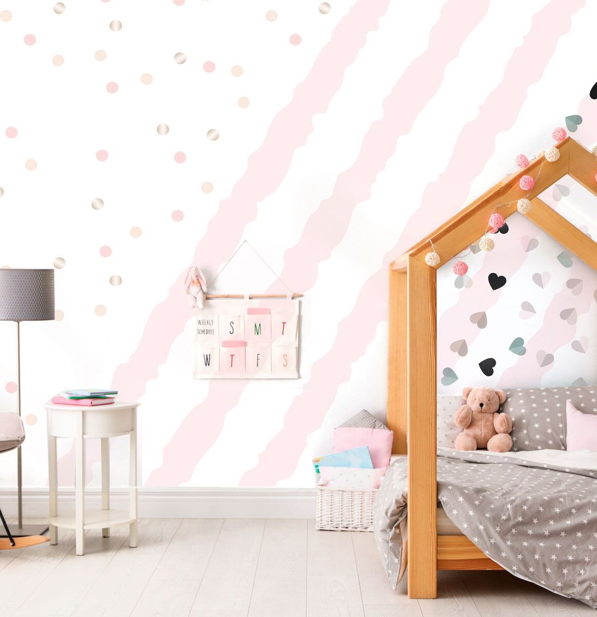 papier-peint-rose-chambre-fille